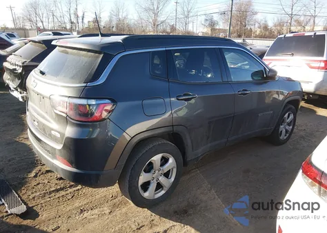 2018 Jeep Compass Latitude 4X4 z USA, uszkodzony, nr VIN 3C4NJDBB3JT230533